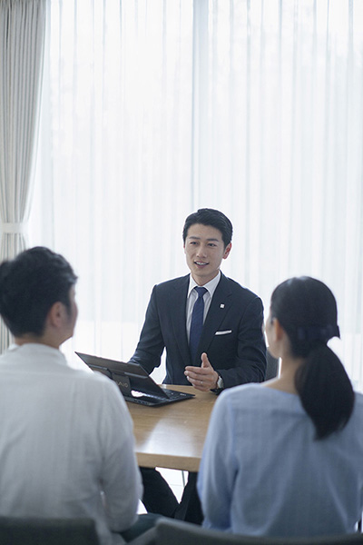 ソニー生命保険 撮影 — 写真01 — 浜田啓子