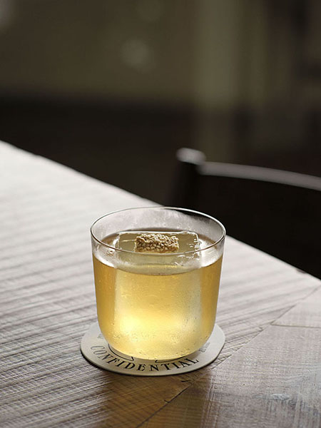SUNTORY ／ 響 撮影 — 写真03 — 浜田啓子